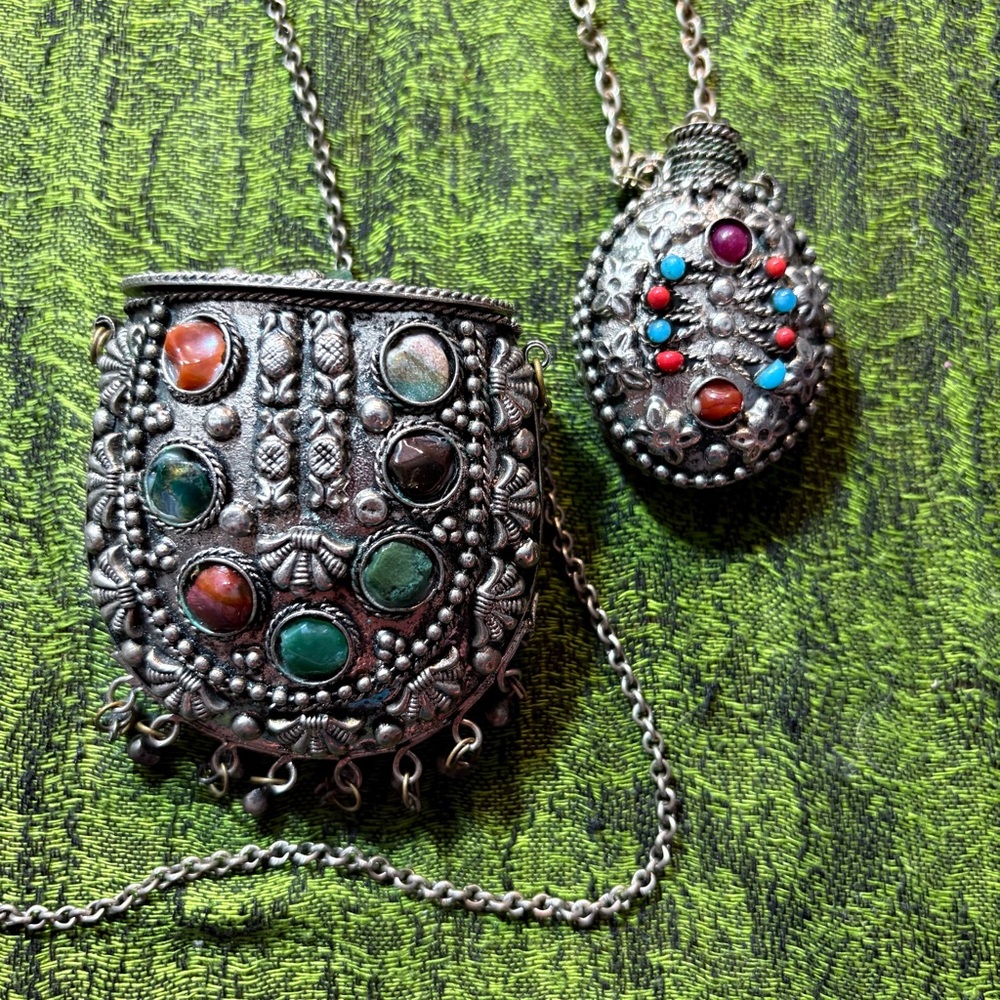 Metal coin purse necklace fragrance pouch pendant Vintage 1970s Moroccan hippie